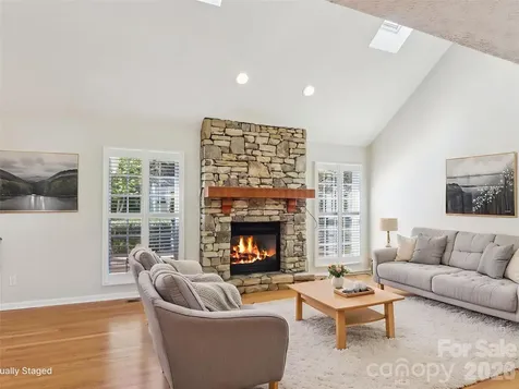 117 Apple Meadow Court Hendersonville NC 28739