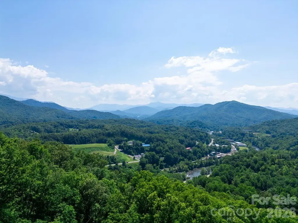 Lot 26 Red Hawk Bluff Sylva NC 28779