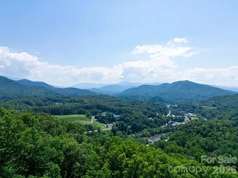 Lot 26 Red Hawk Bluff Sylva NC 28779