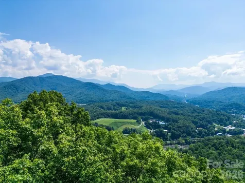 Lot 26 Red Hawk Bluff Sylva NC 28779