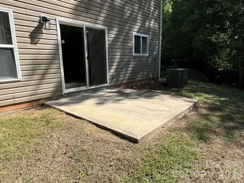 14043 Pinyon Pine Lane Charlotte NC 28215