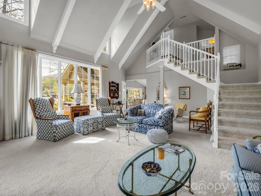 206 Lakeridge Road Lake Lure NC 28746