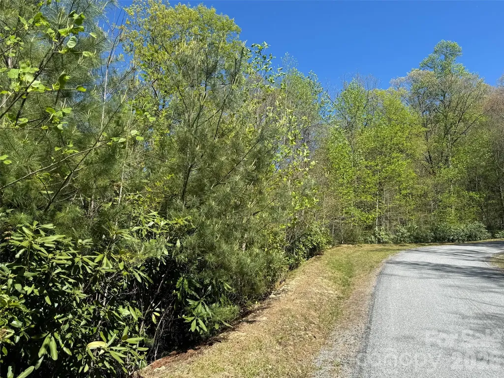 33 Reserve Road Pisgah Forest NC 28768
