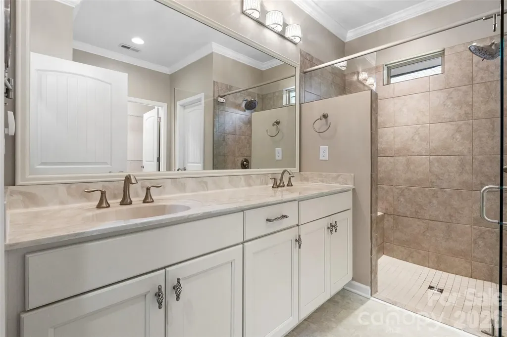 4803 Looking Glass Trail Denver NC 28037