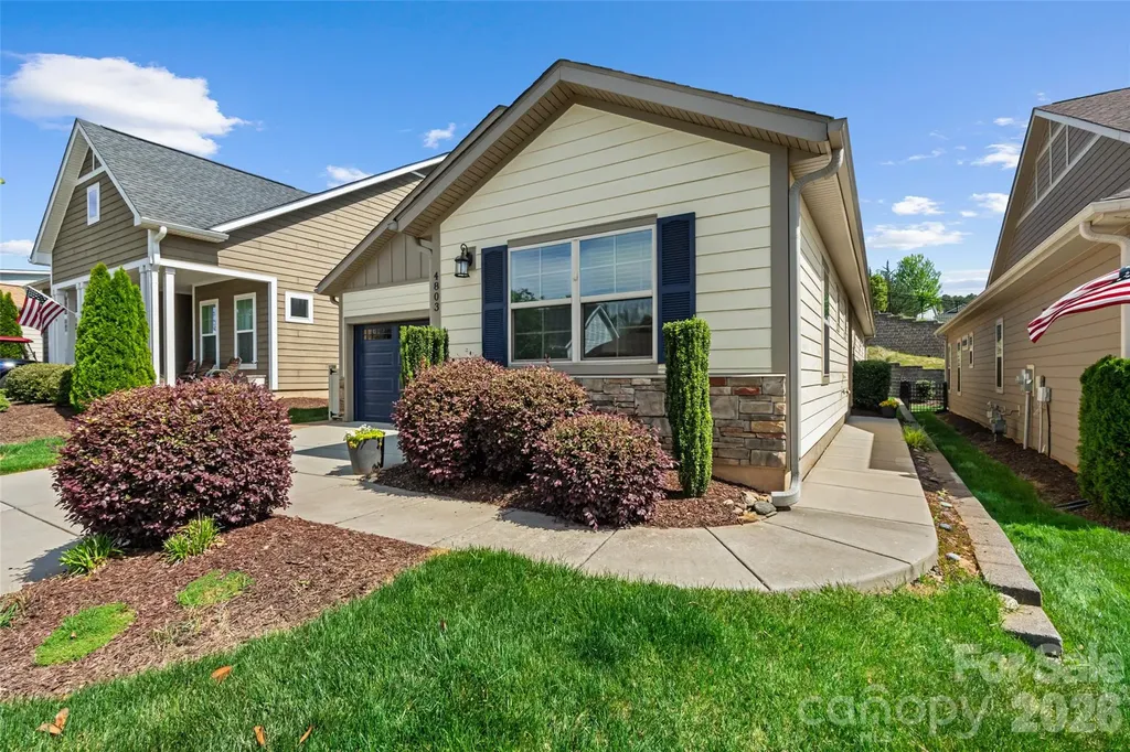 4803 Looking Glass Trail Denver NC 28037