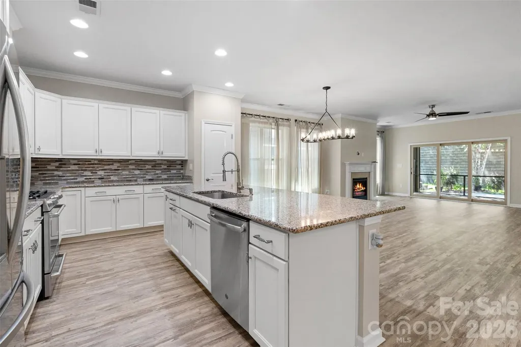 4803 Looking Glass Trail Denver NC 28037