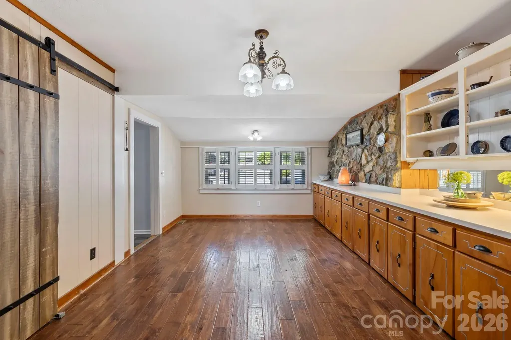 71 Laurel Mountain Road Brevard NC 28712