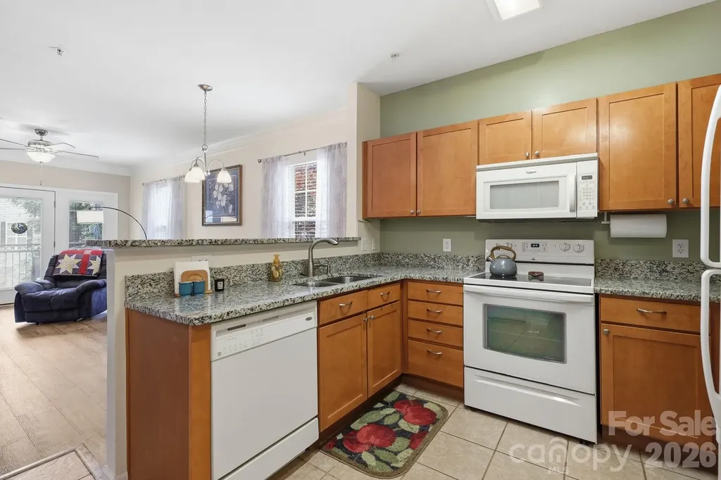 528 Appeldoorn Circle Asheville NC 28803