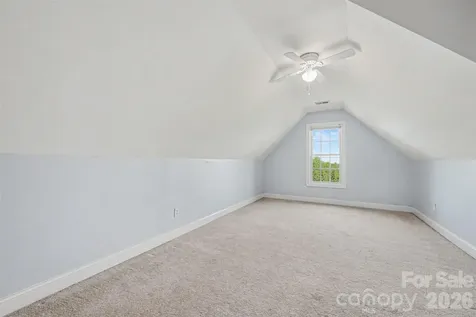 7940 Oakmont Court Hickory NC 28602