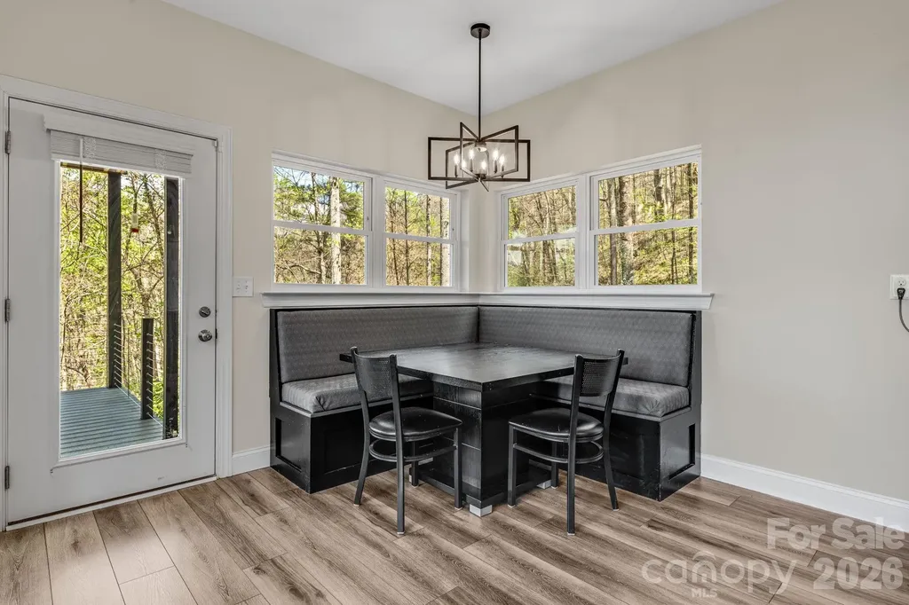 35 Chesten Mountain Drive Asheville NC 28803