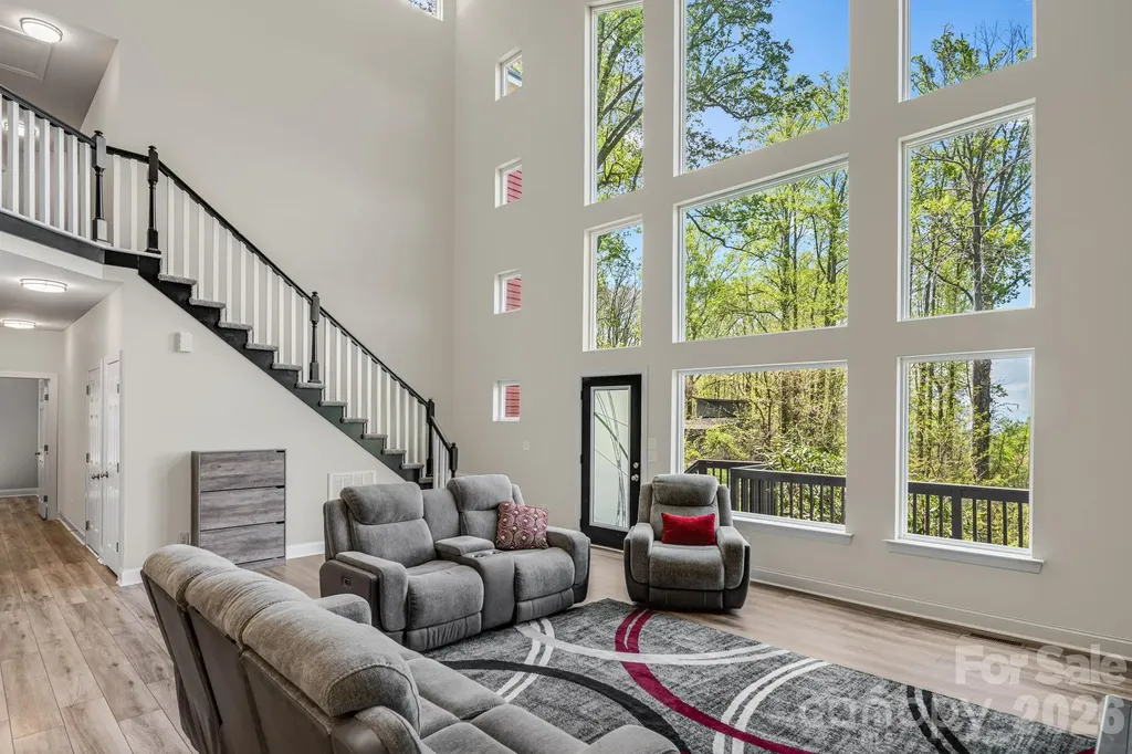 35 Chesten Mountain Drive Asheville NC 28803