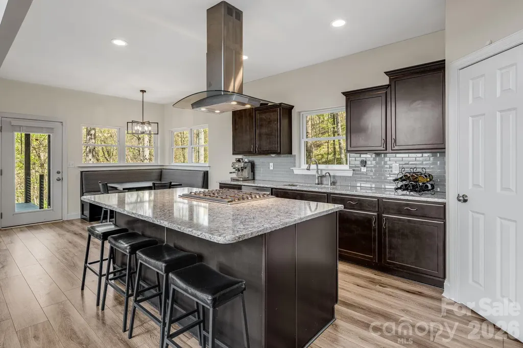 35 Chesten Mountain Drive Asheville NC 28803
