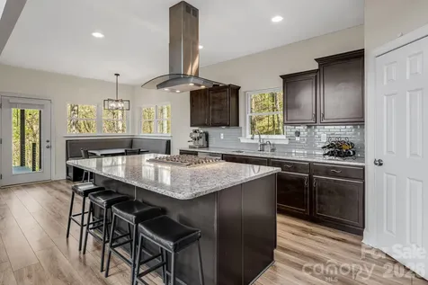 35 Chesten Mountain Drive Asheville NC 28803