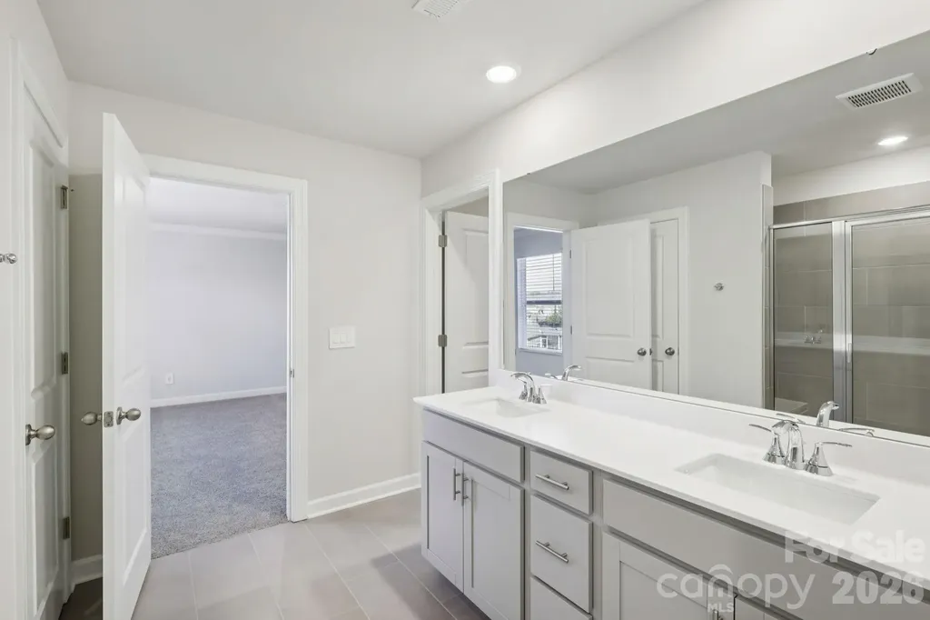 2451 Chartwell Street Stanley NC 28164
