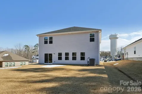 2451 Chartwell Street Stanley NC 28164
