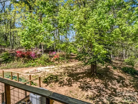31 Firefly Lane Saluda NC 28773