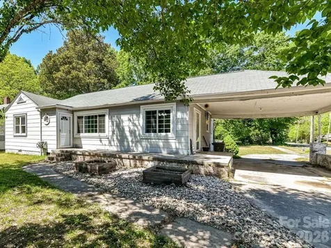 154 Lancaster Street Chester SC 29706