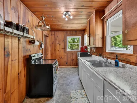 154 Lancaster Street Chester SC 29706
