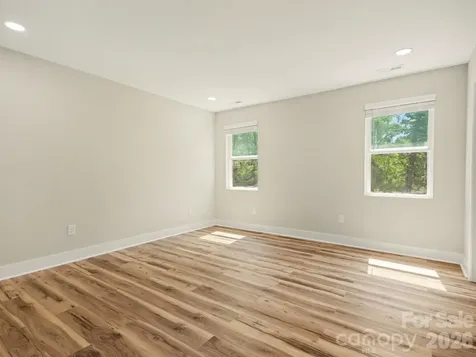 2728 Crawford Avenue Gastonia NC 28052