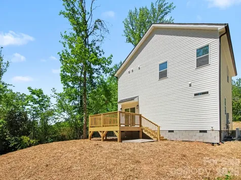 2728 Crawford Avenue Gastonia NC 28052