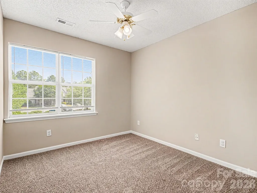 2132 Preakness Court Charlotte NC 28273