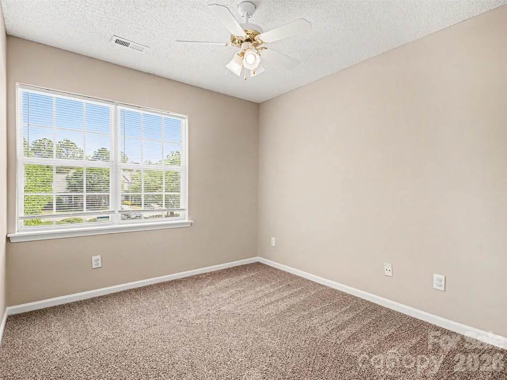 2132 Preakness Court Charlotte NC 28273
