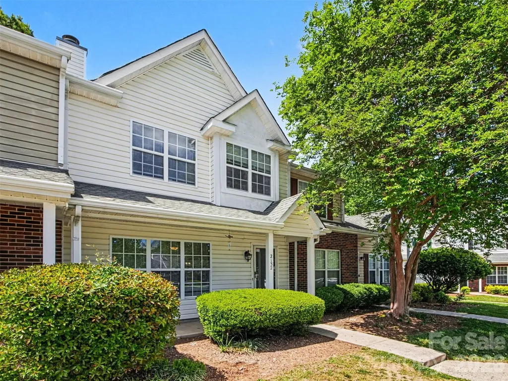 2132 Preakness Court Charlotte NC 28273
