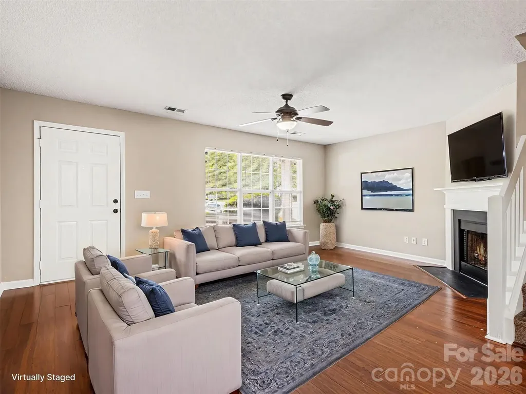 2132 Preakness Court Charlotte NC 28273