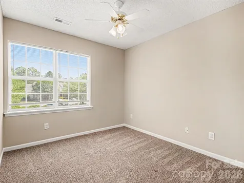 2132 Preakness Court Charlotte NC 28273