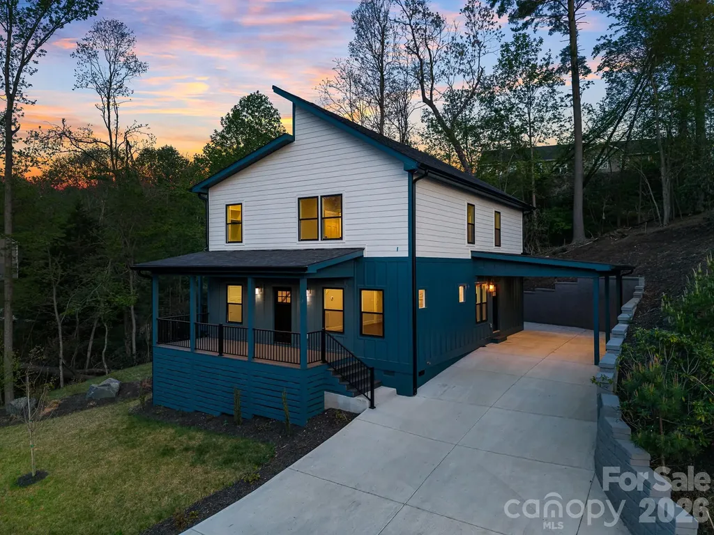 18 Winterhawk Drive Arden NC 28704