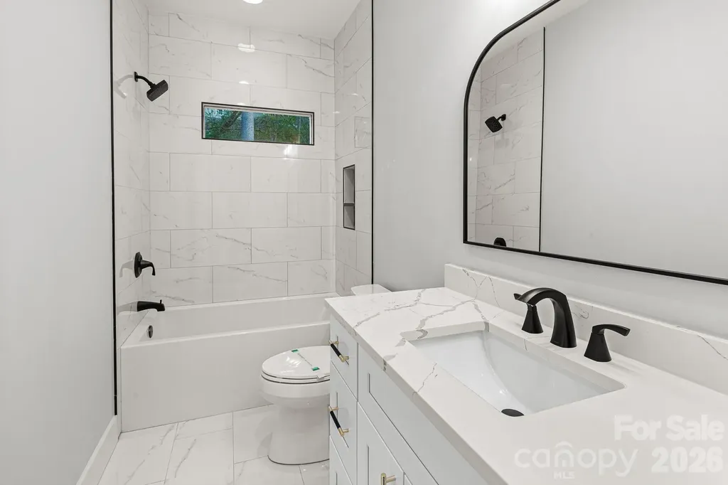 18 Winterhawk Drive Arden NC 28704