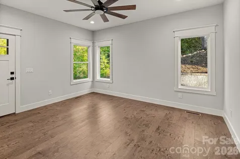 18 Winterhawk Drive Arden NC 28704