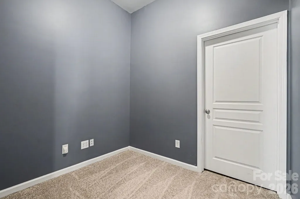 6005 Pale Moss Lane Charlotte NC 28269
