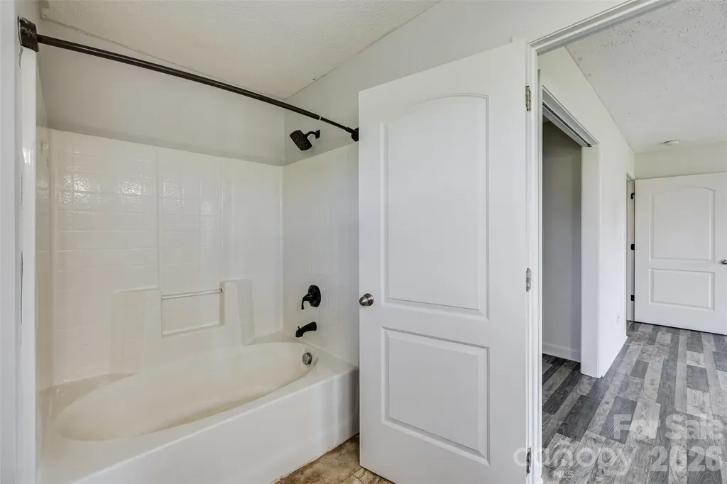 1575 Windy Holly Lane Newton NC 28658