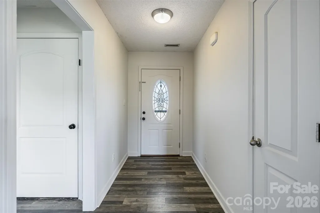 1575 Windy Holly Lane Newton NC 28658