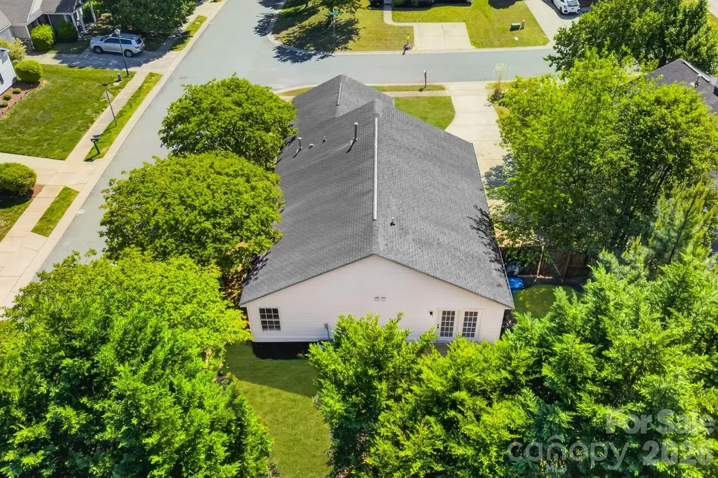 102 Daventry Place Mooresville NC 28117