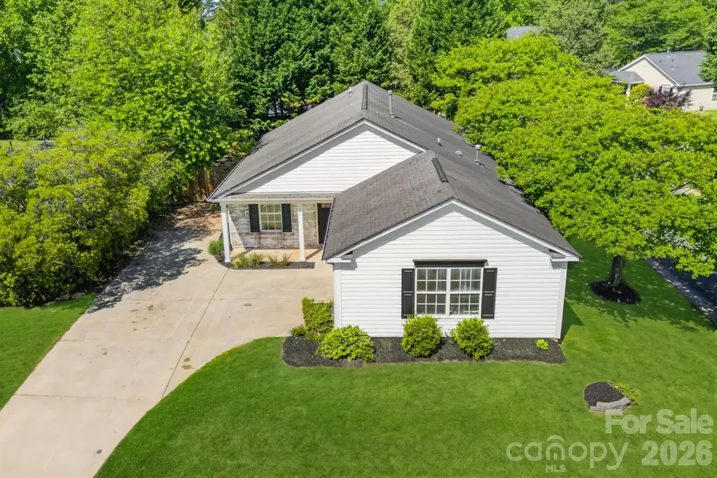 102 Daventry Place Mooresville NC 28117