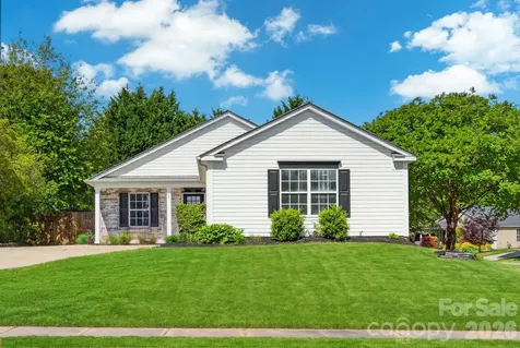 102 Daventry Place Mooresville NC 28117