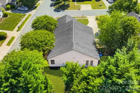 102 Daventry Place Mooresville NC 28117