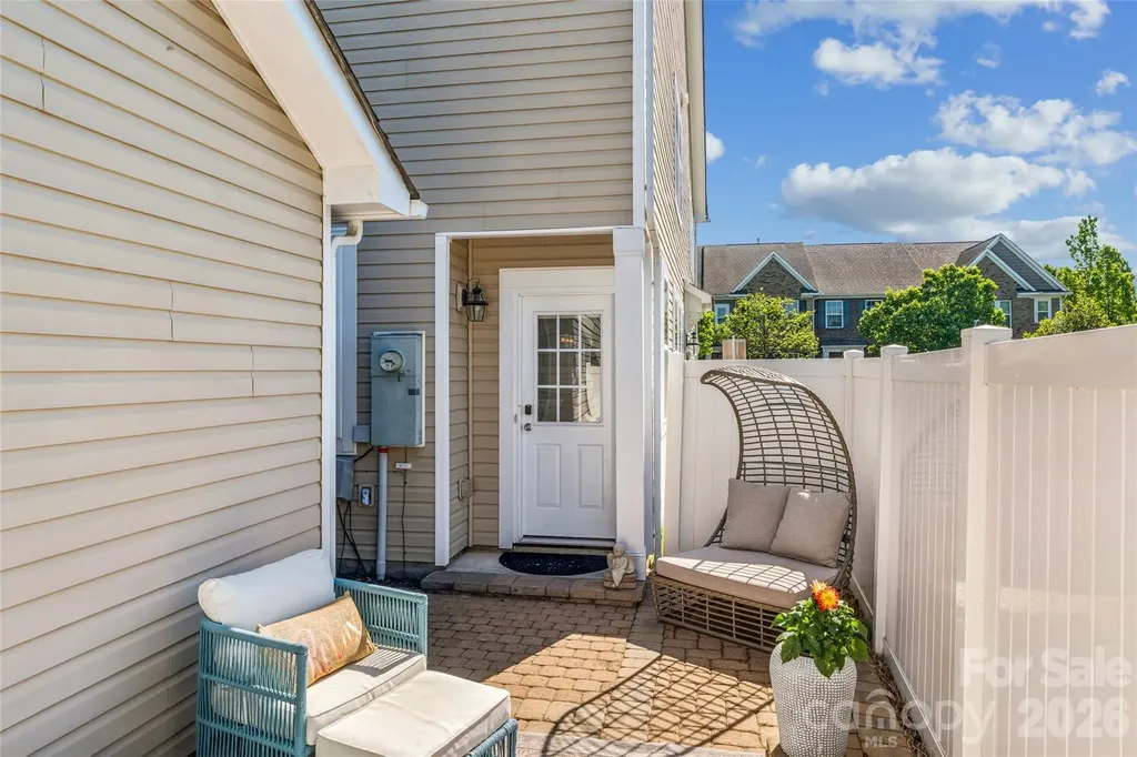 8211 Viewpoint Lane Cornelius NC 28031