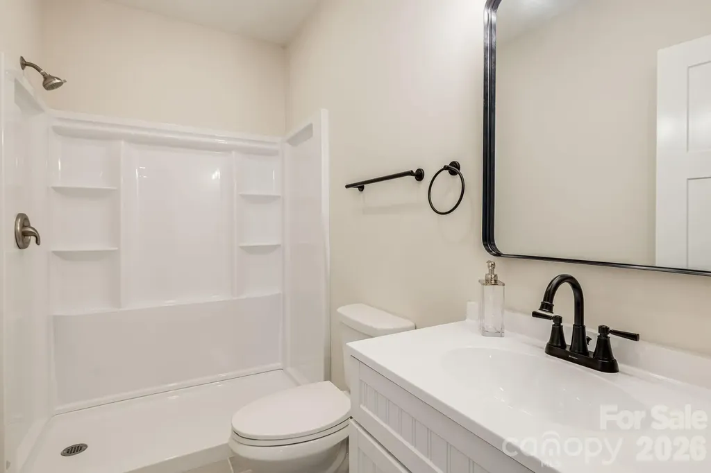 17 Baxter Woods Lane Candler NC 28715