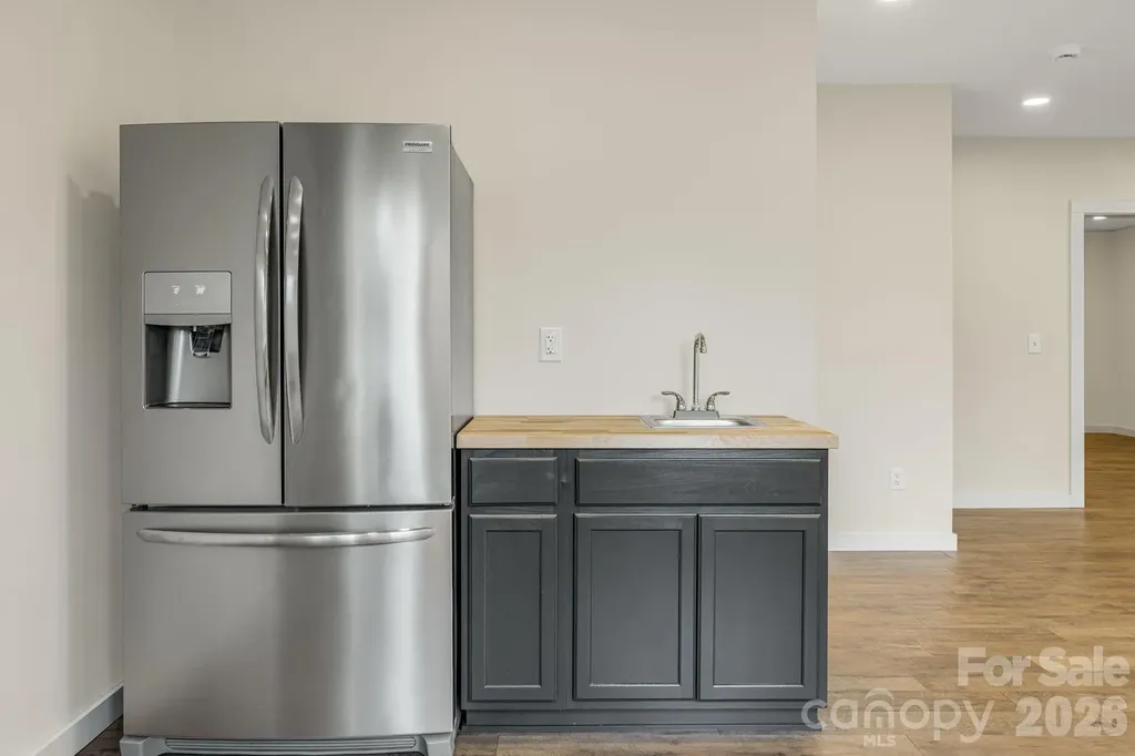 17 Baxter Woods Lane Candler NC 28715