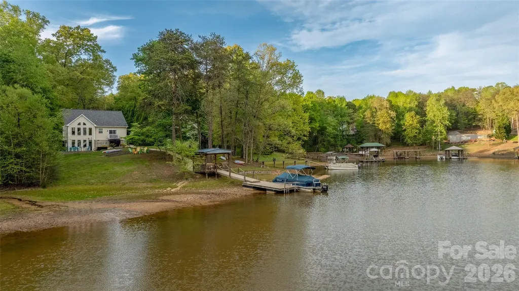 1325 Lytton Lane Catawba NC 28609