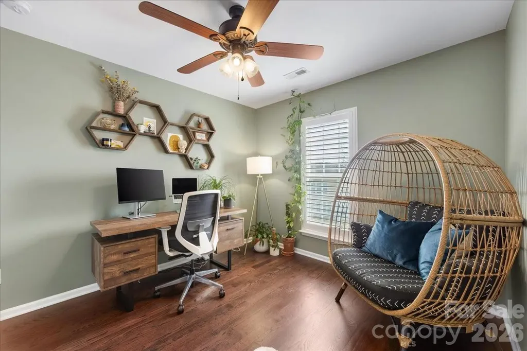 2434 Royal York Avenue Charlotte NC 28210