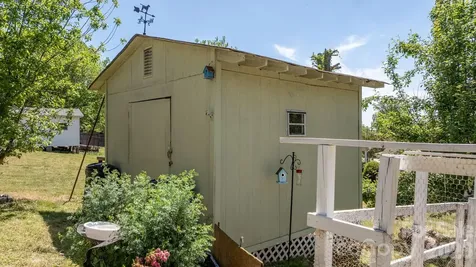 24 Midway Street Granite Falls NC 28630