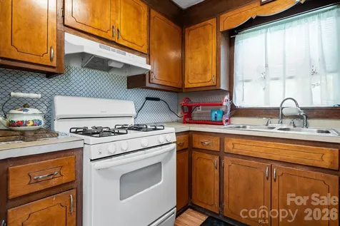 24 Midway Street Granite Falls NC 28630