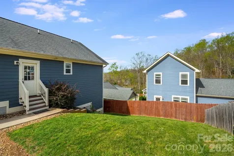 20 Byrdcliffe Lane Asheville NC 28805