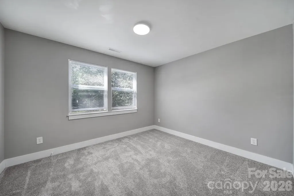 108-110 Carpenter Street Lincolnton NC 28092