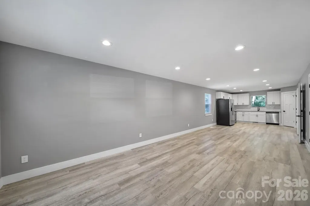 108-110 Carpenter Street Lincolnton NC 28092