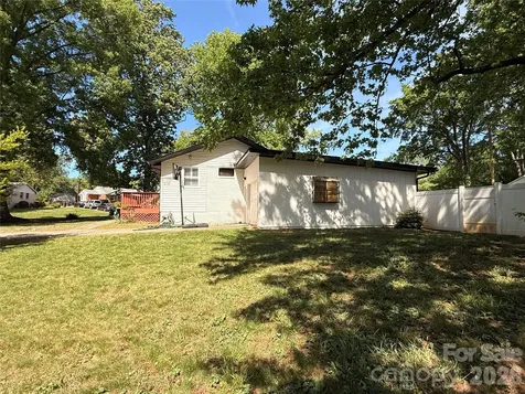401 Rutland Drive Charlotte NC 28217
